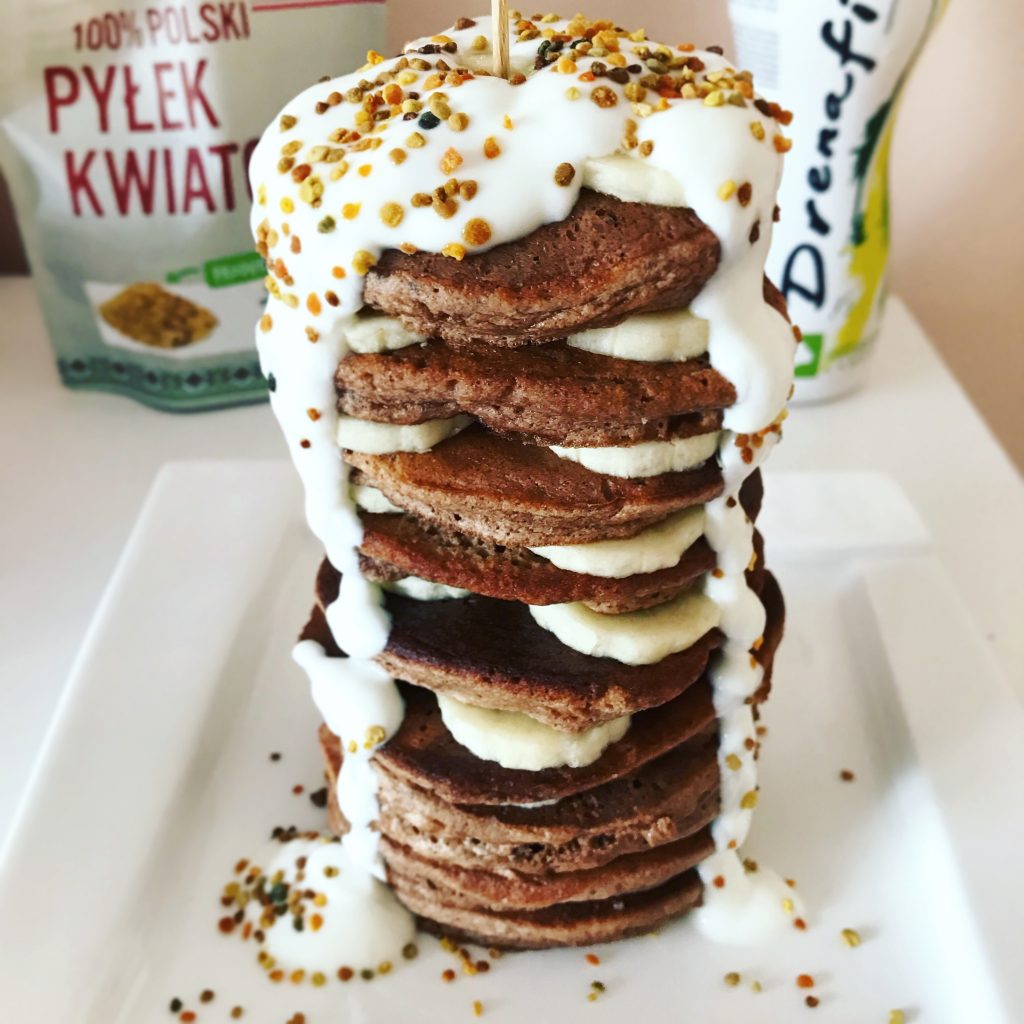 Pancakes z mąki ryżowej i nasionami chia