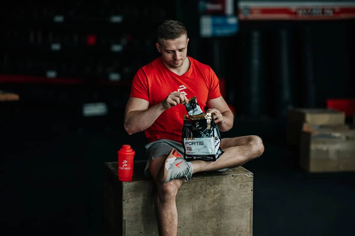 Jakie białko na redukcji pomoże zachować masę mięśniową?