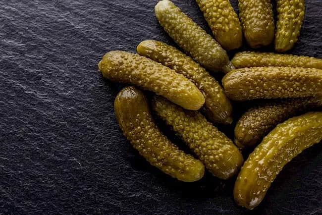 Ile kalorii mają ogórki? Zaskakujące fakty o ich wartości odżywczej